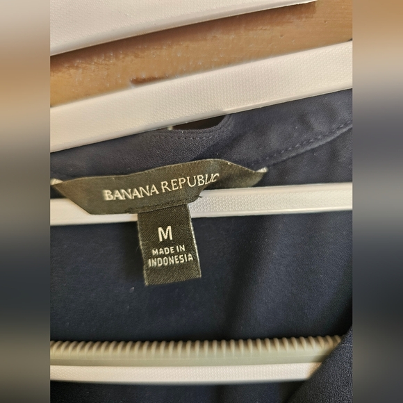BANANA REPUBLIC BLOUSE - Picture 2 of 5